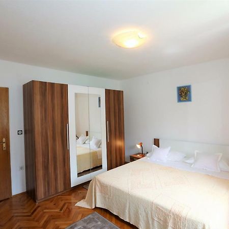 Apartmani Vinko Baska Voda Exterior photo