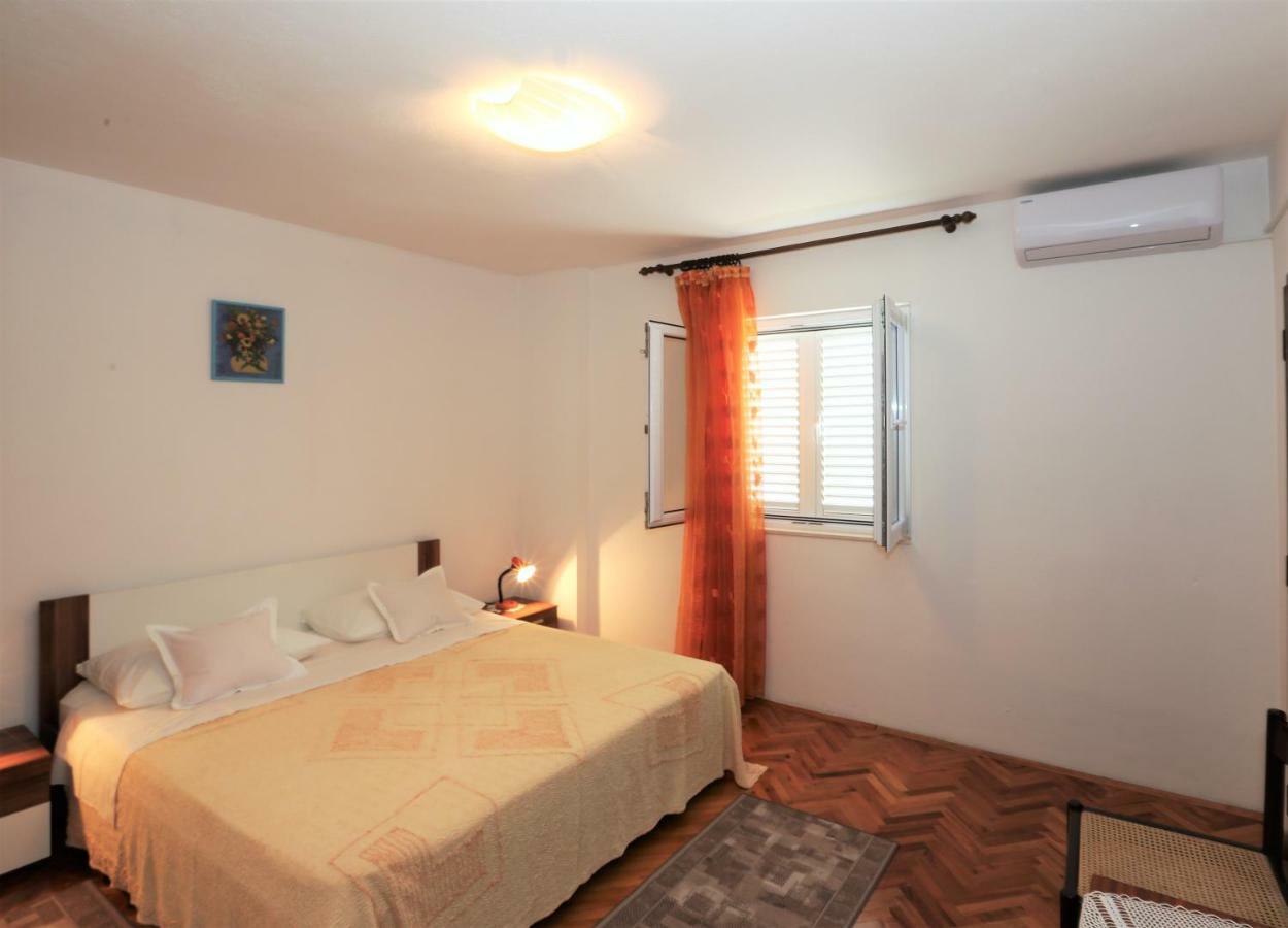 Apartmani Vinko Baska Voda Exterior photo