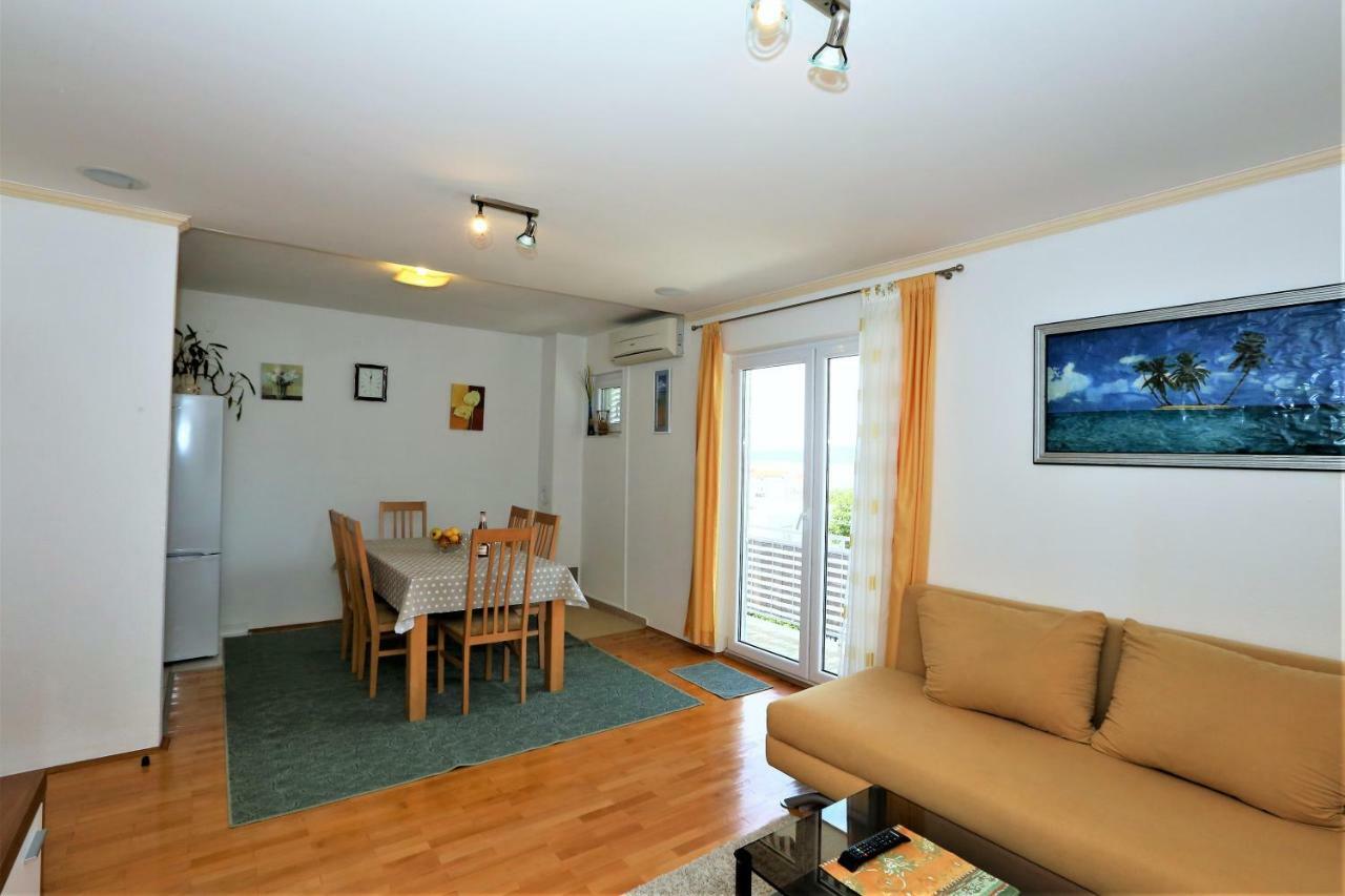 Apartmani Vinko Baska Voda Exterior photo