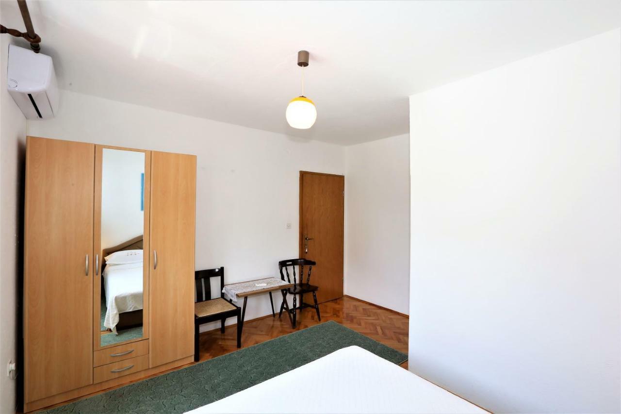 Apartmani Vinko Baska Voda Exterior photo