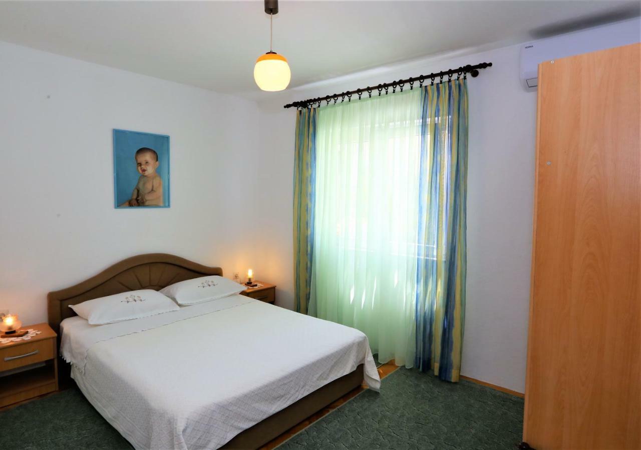 Apartmani Vinko Baska Voda Exterior photo